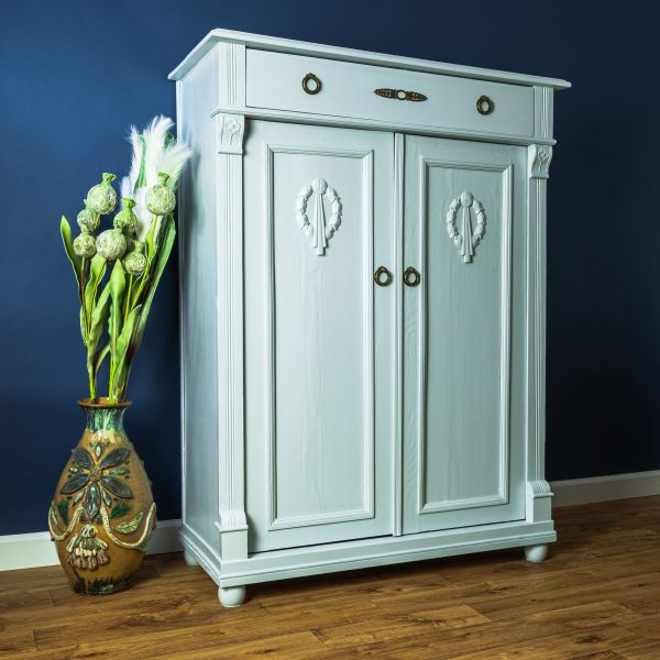 Wardrobe Assembly in Acworth